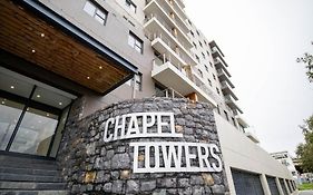 Modern 2 Bedroom Apartment In Chapel Towers - Beautiful Table Mountain View
